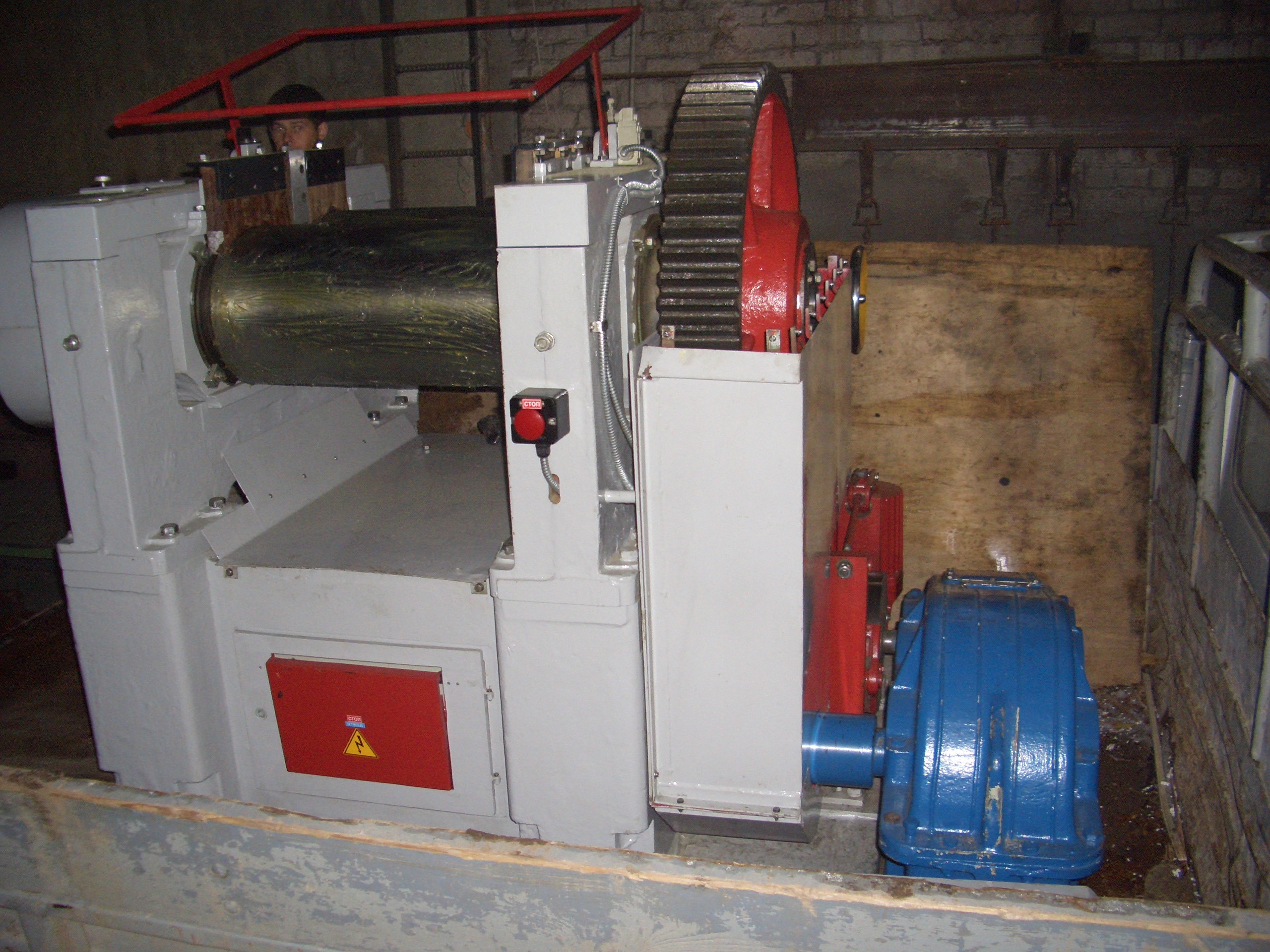 вальцы смесительные для резины модель ПД-630